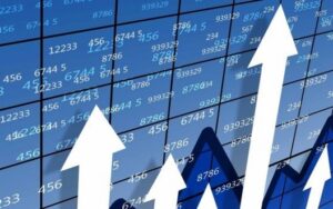 МВФ покращив прогноз зростання світової економіки до 3,3%