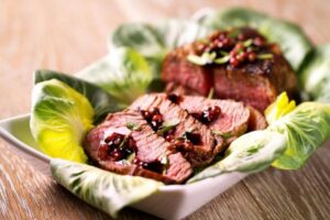 Як приготувати ідеальну свинячу лопатку: тест 5 методів