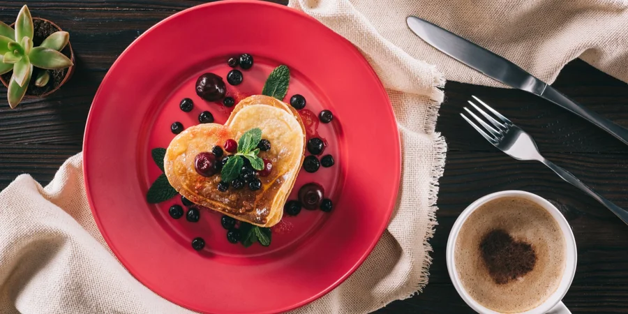 Сніданок на 14 лютого: найкращі ідеї для святкового ранку