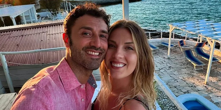 Ольга Харлан тренується під час вагітності: відео